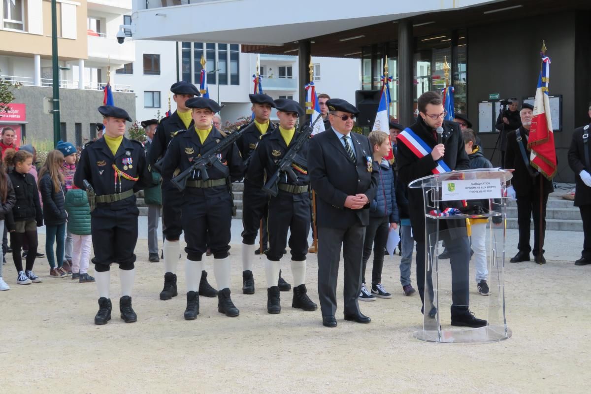 Agrandir l'image 1
